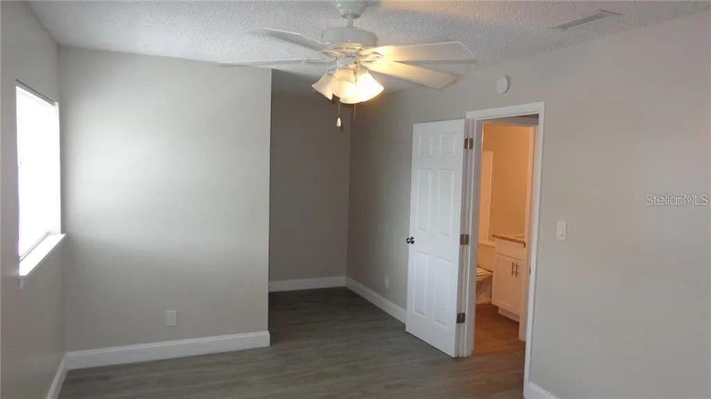 Image 8 of 13 For 3060 George Mason Avenue 10c