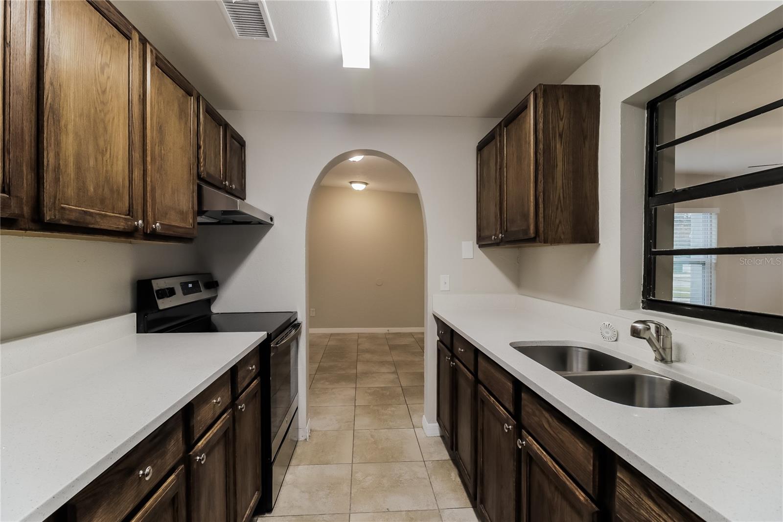 Image 6 of 16 For 1236 Merritt Street