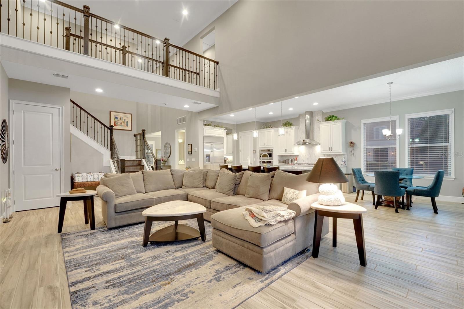 Image 11 of 48 For 1420 Oil Lamp Cove