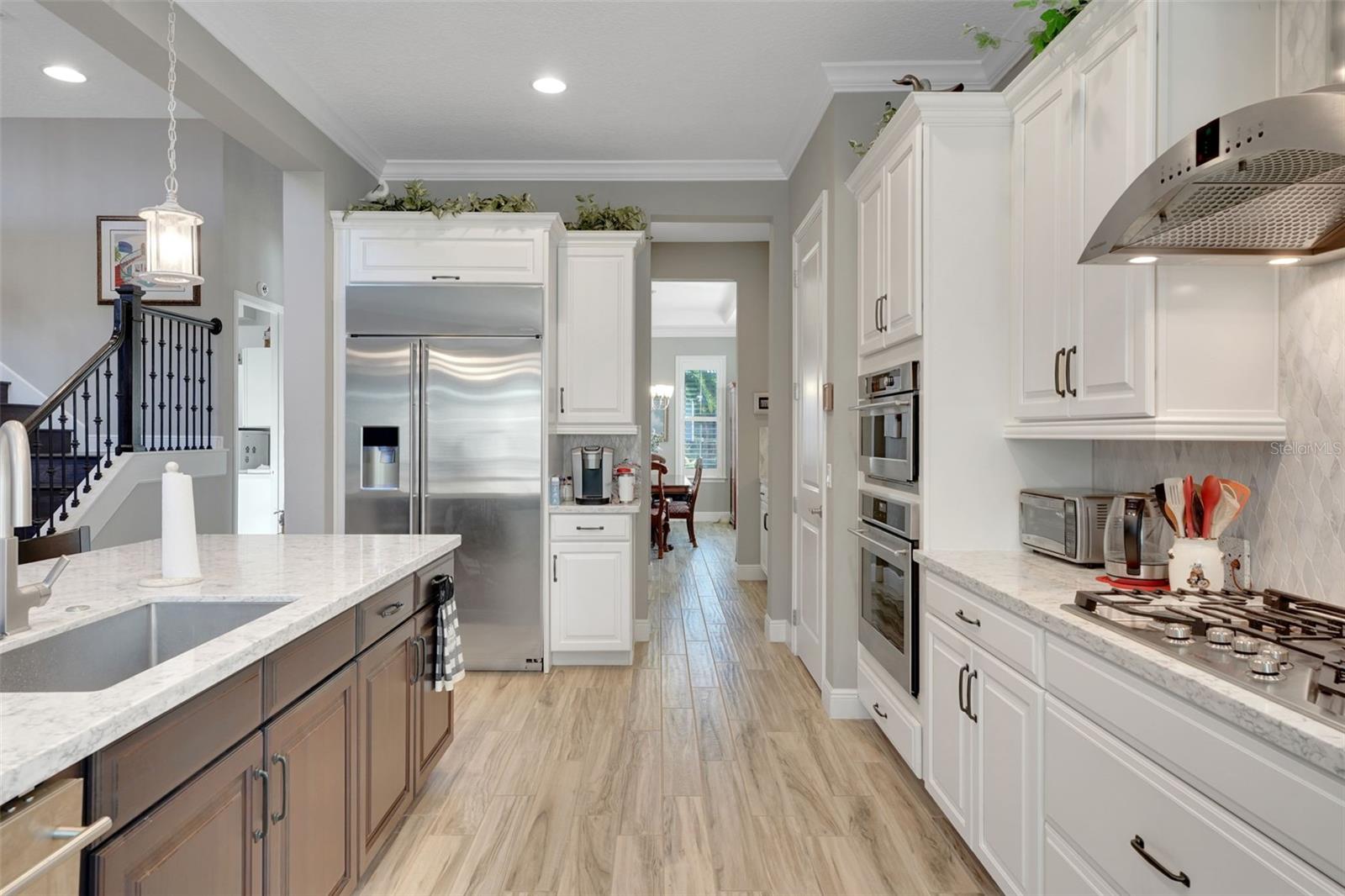 Image 14 of 48 For 1420 Oil Lamp Cove