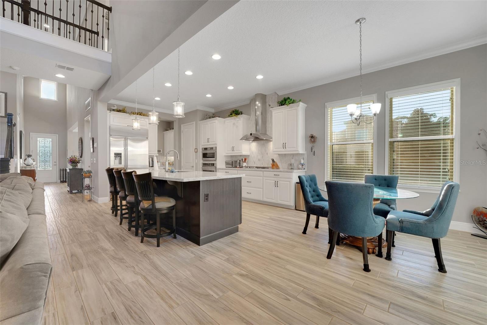 Image 15 of 48 For 1420 Oil Lamp Cove