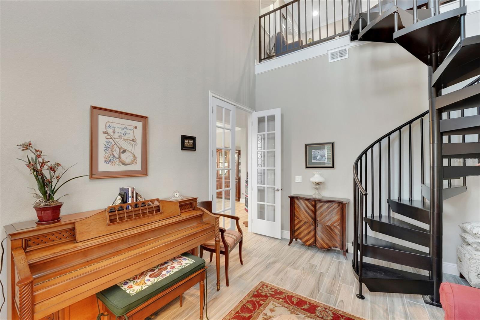 Image 9 of 48 For 1420 Oil Lamp Cove