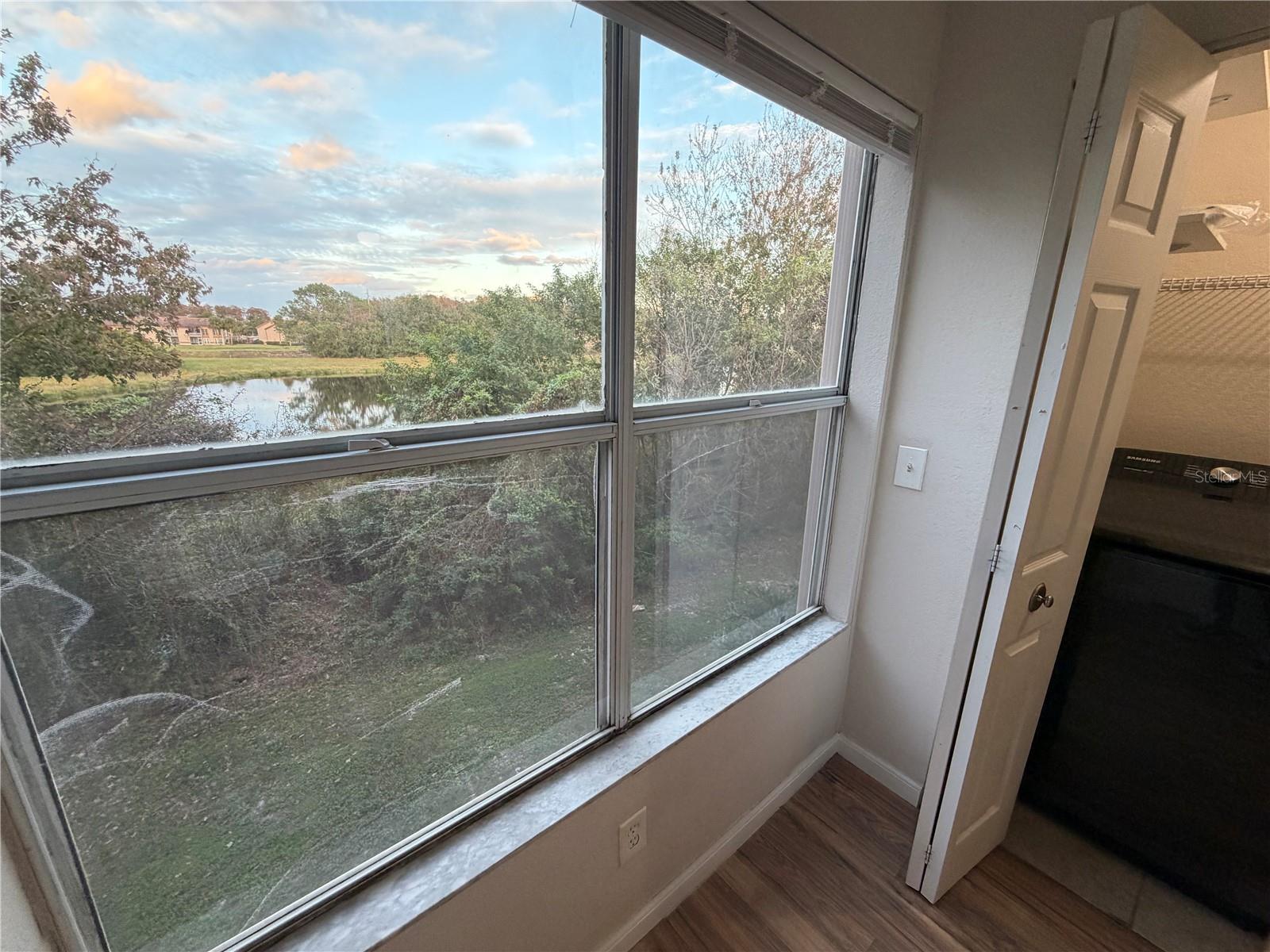 Image 19 of 35 For 5128 Conroy Road 25