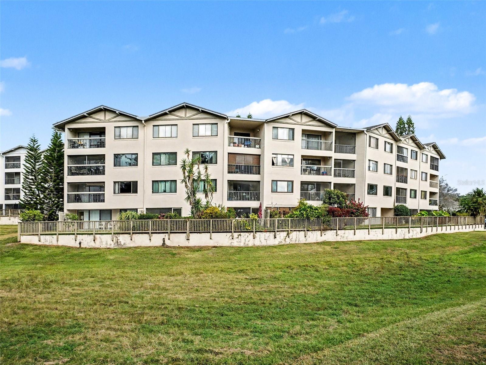 Image 24 of 28 For 1052 Lotus Cove Court 733