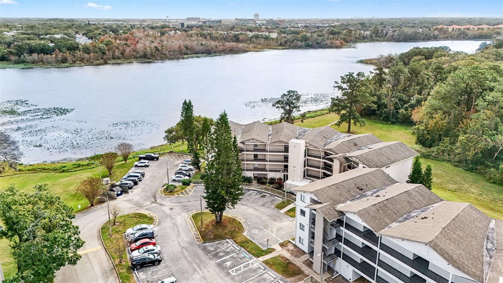 Image 27 of 28 For 1052 Lotus Cove Court 733