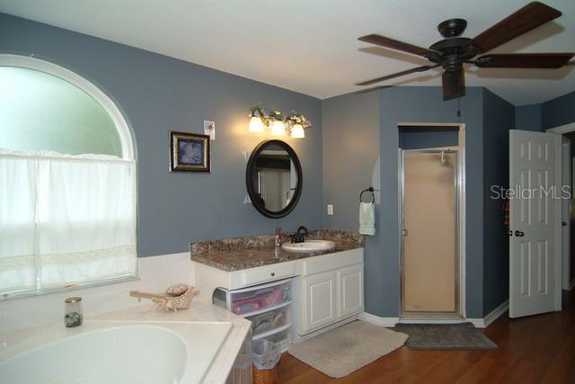 Image 19 of 29 For 124 Country Lakes Circle