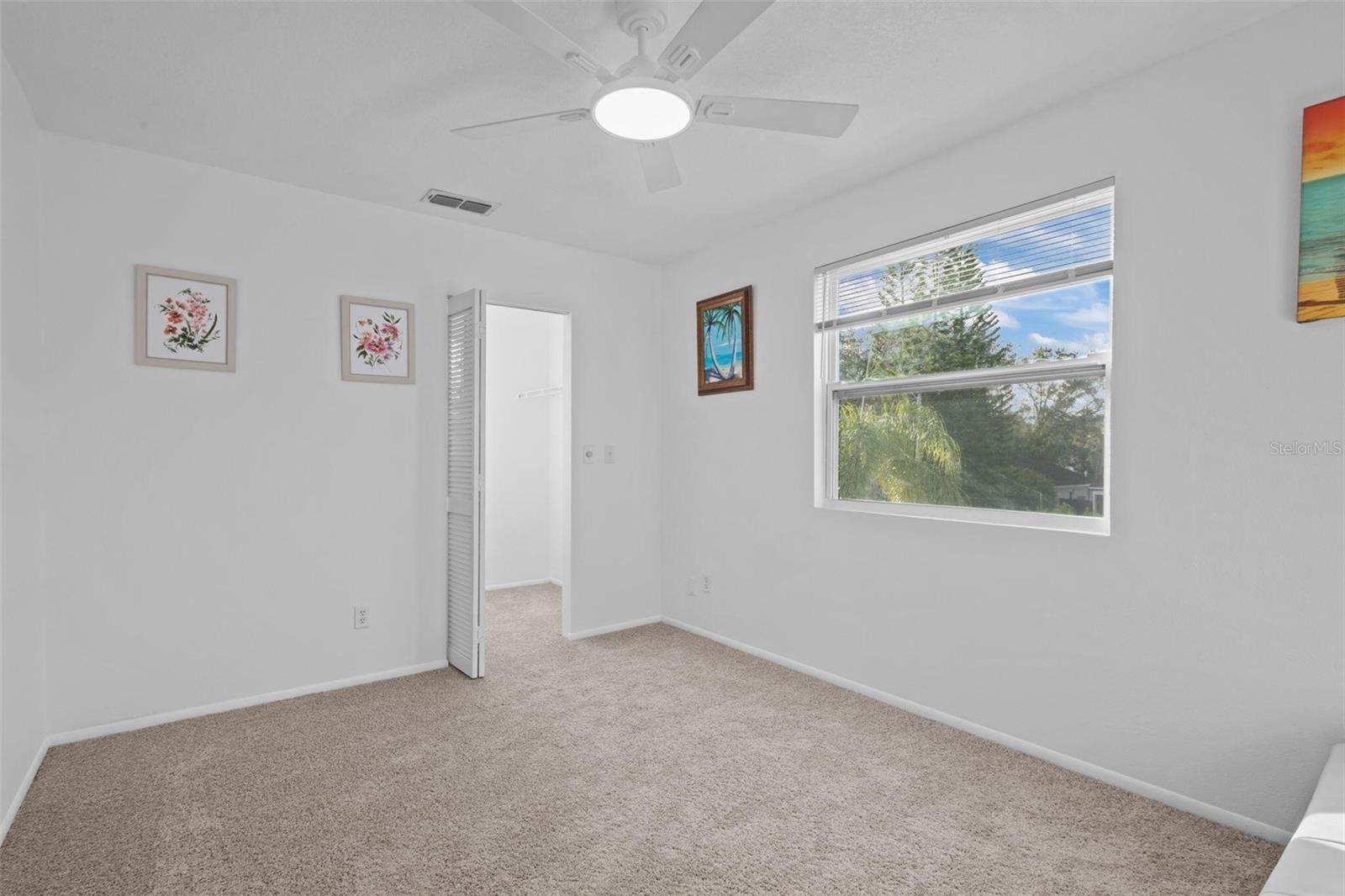 Image 32 of 77 For 540 Sheridan Drive