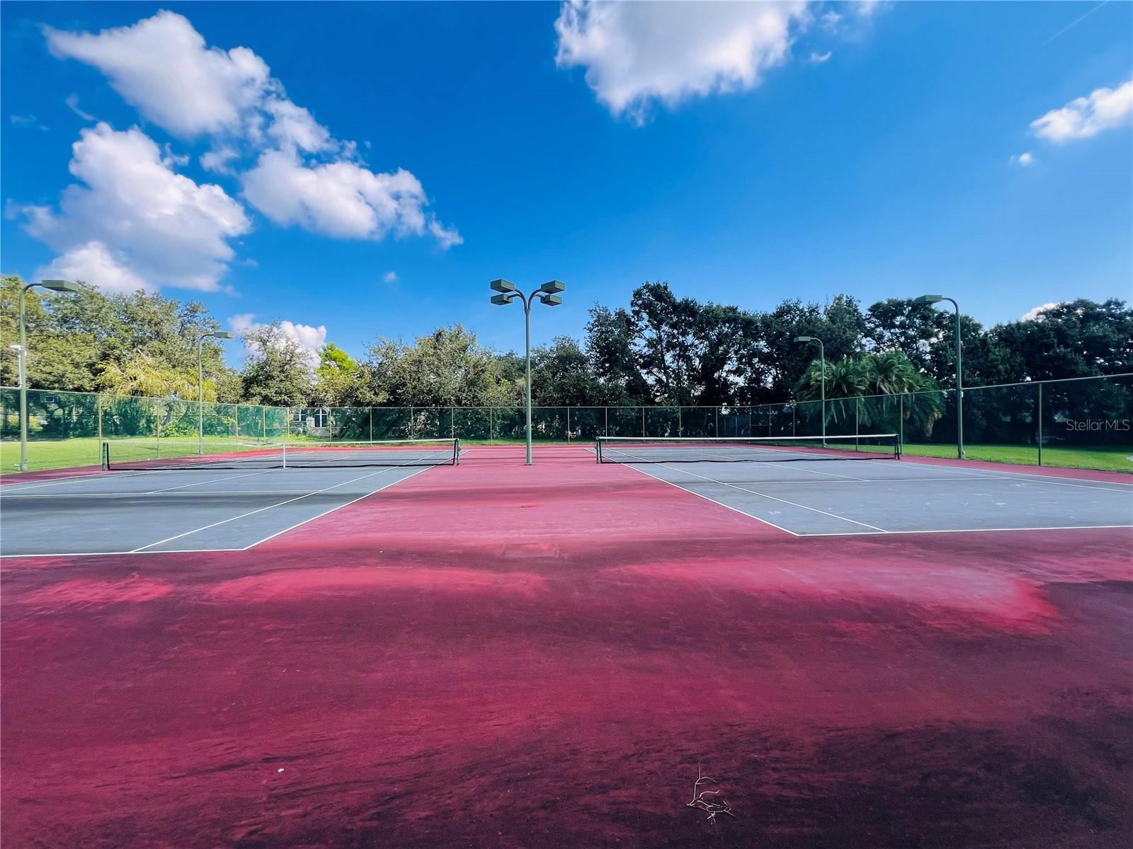 Image 44 of 77 For 540 Sheridan Drive