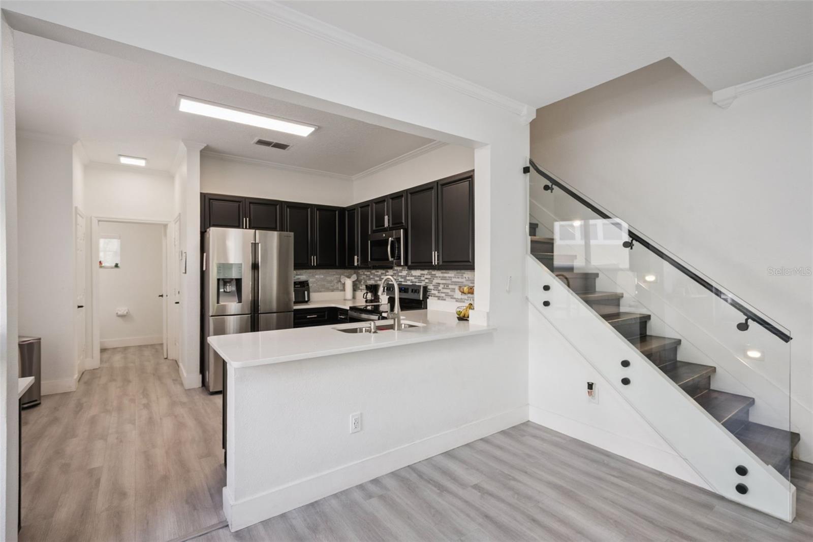 Image 19 of 47 For 1552 Florentino Lane