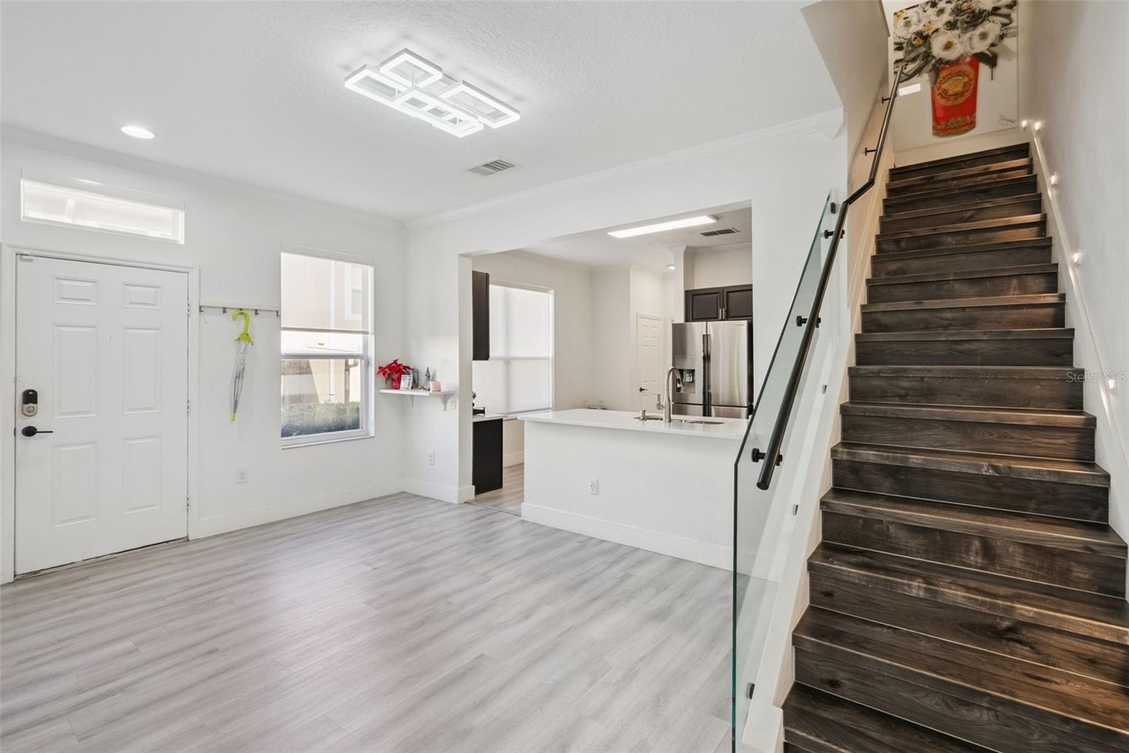 Image 20 of 47 For 1552 Florentino Lane