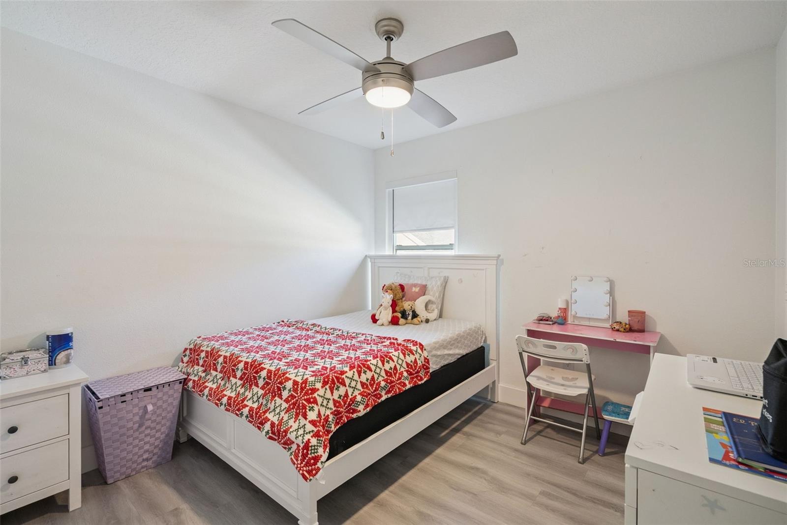 Image 27 of 47 For 1552 Florentino Lane