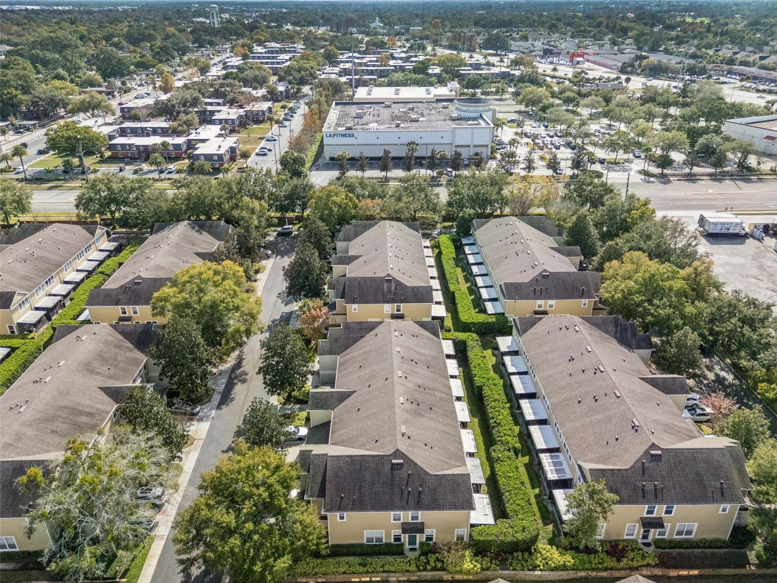 Image 42 of 47 For 1552 Florentino Lane