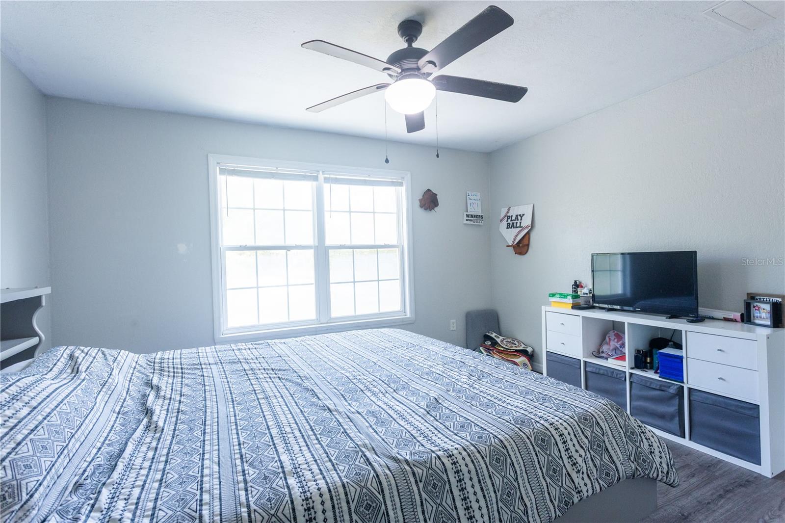 Image 37 of 63 For 1159 Valencia Heights Avenue