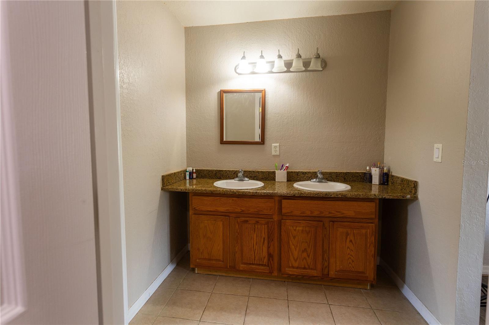 Image 44 of 63 For 1159 Valencia Heights Avenue