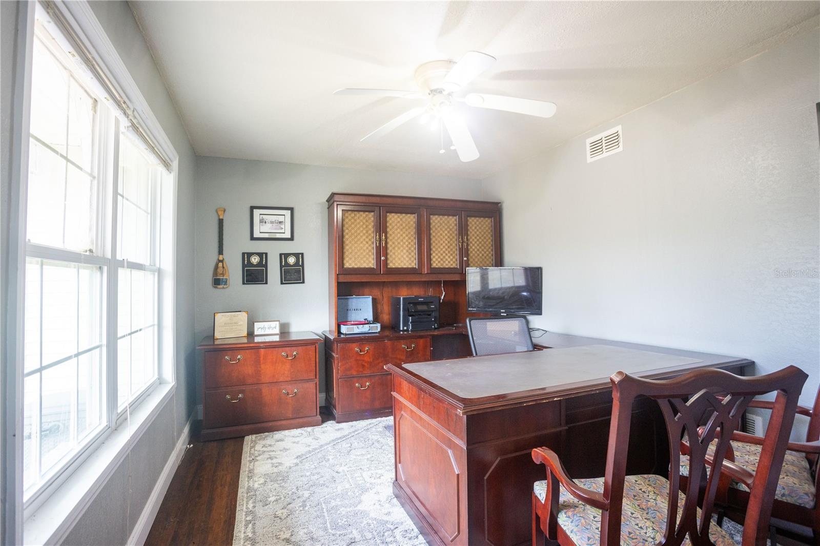 Image 56 of 63 For 1159 Valencia Heights Avenue