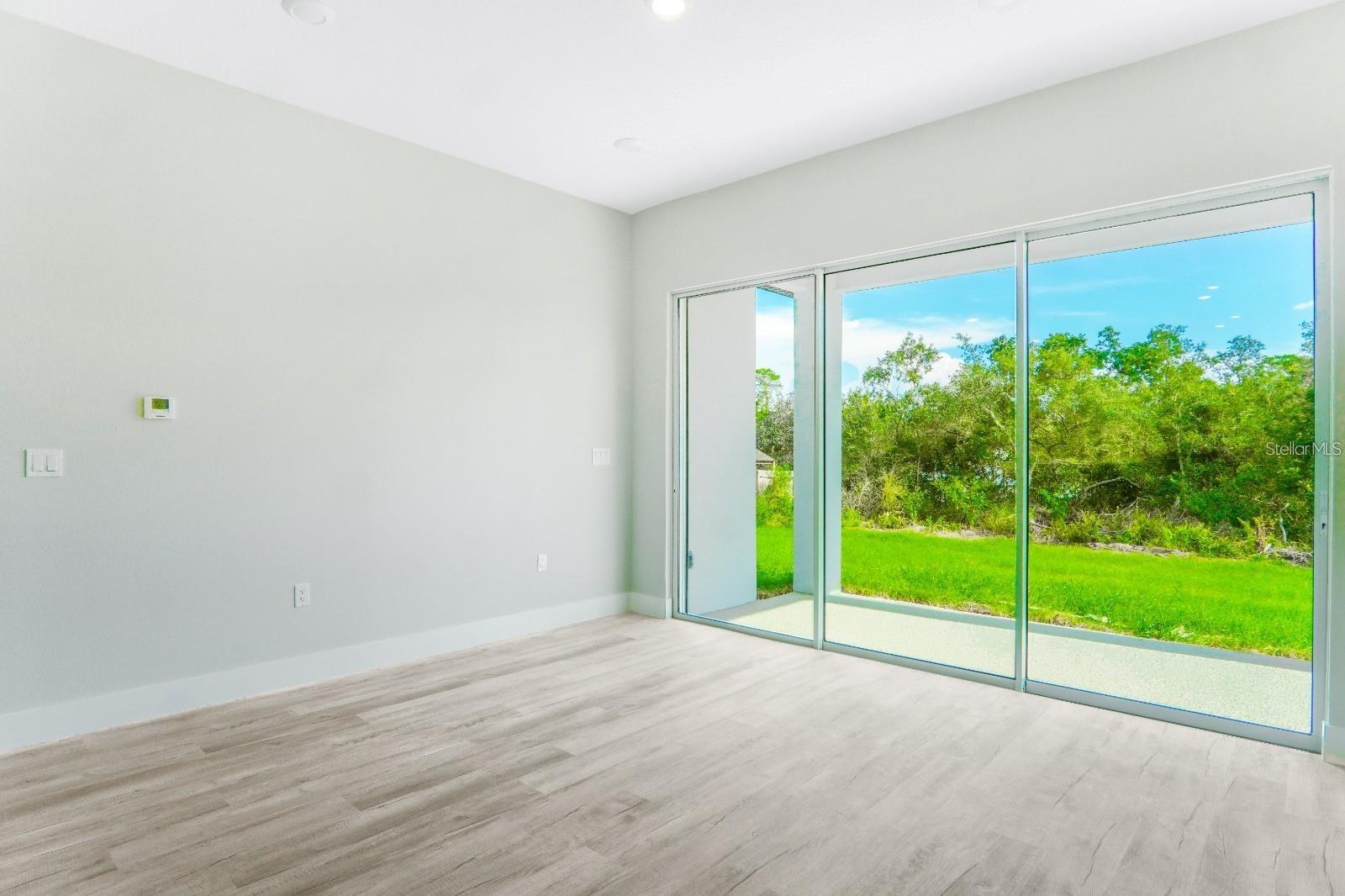 Image 7 of 29 For 3076 168th Loop