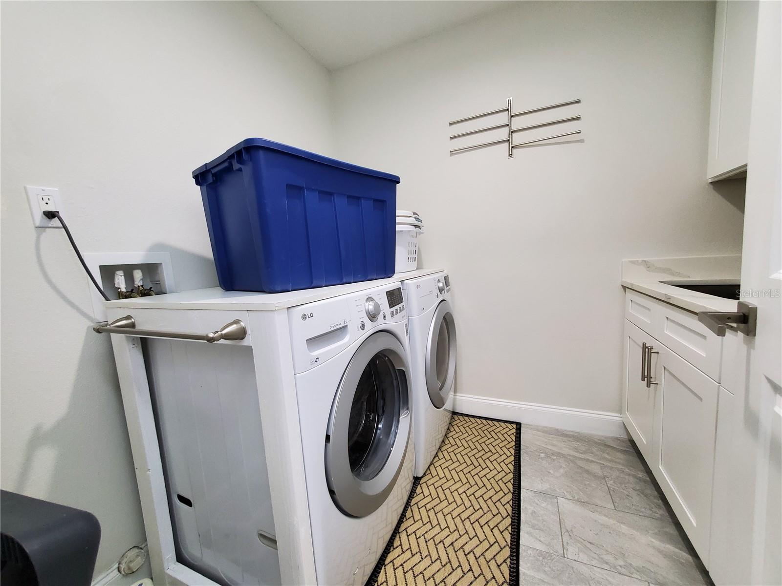 Image 35 of 65 For 6522 Hidden Beach Circle