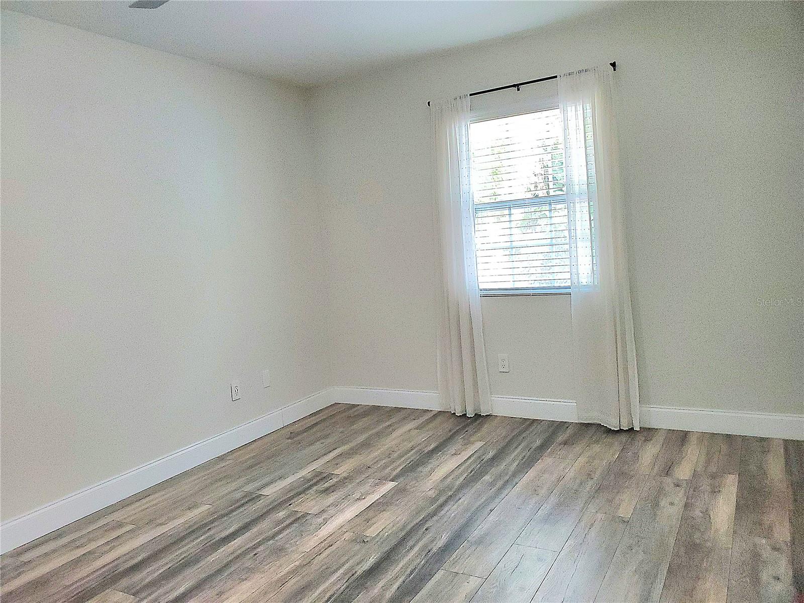 Image 43 of 65 For 6522 Hidden Beach Circle