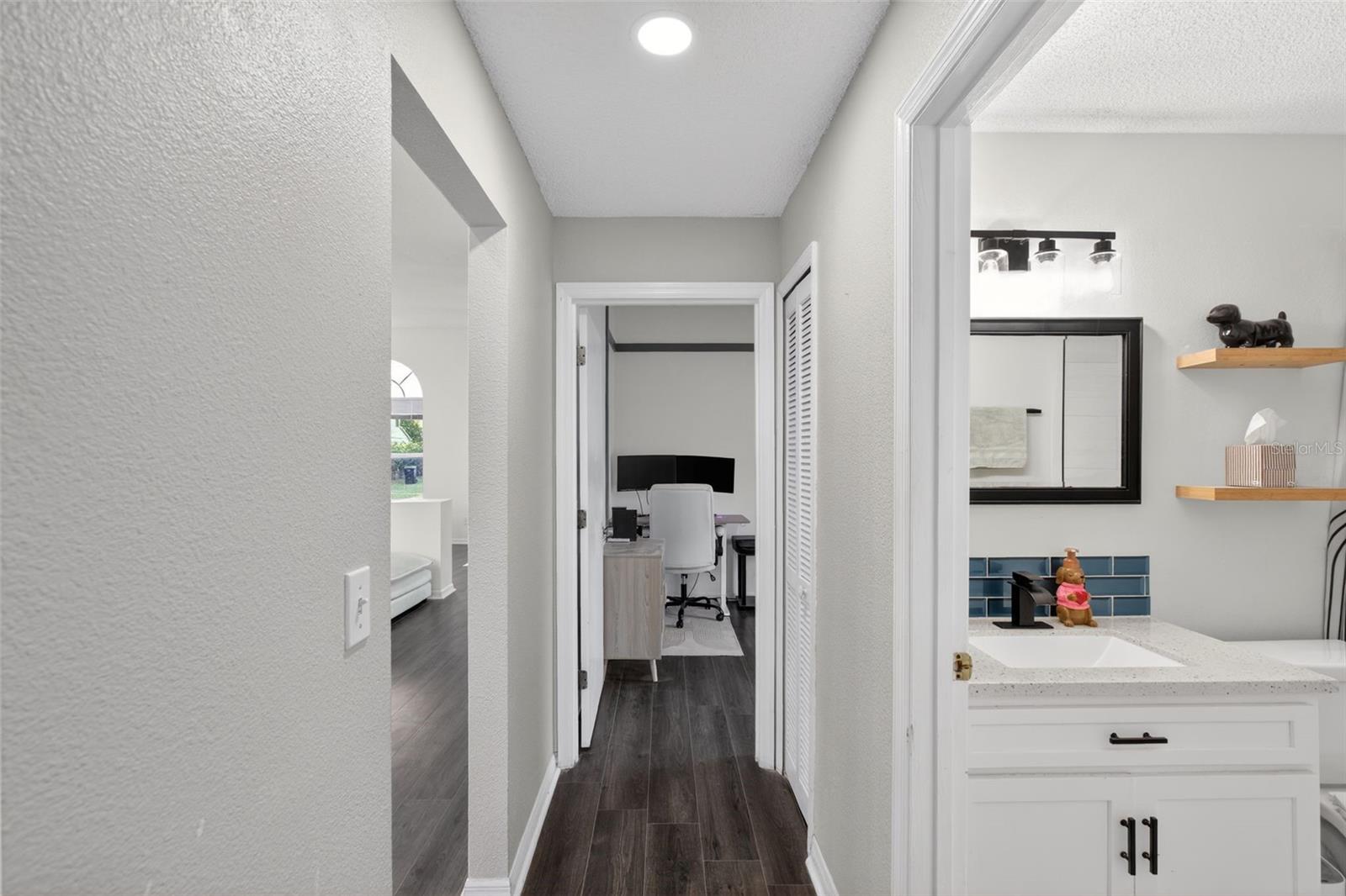 Image 30 of 47 For 212 Lytton Circle