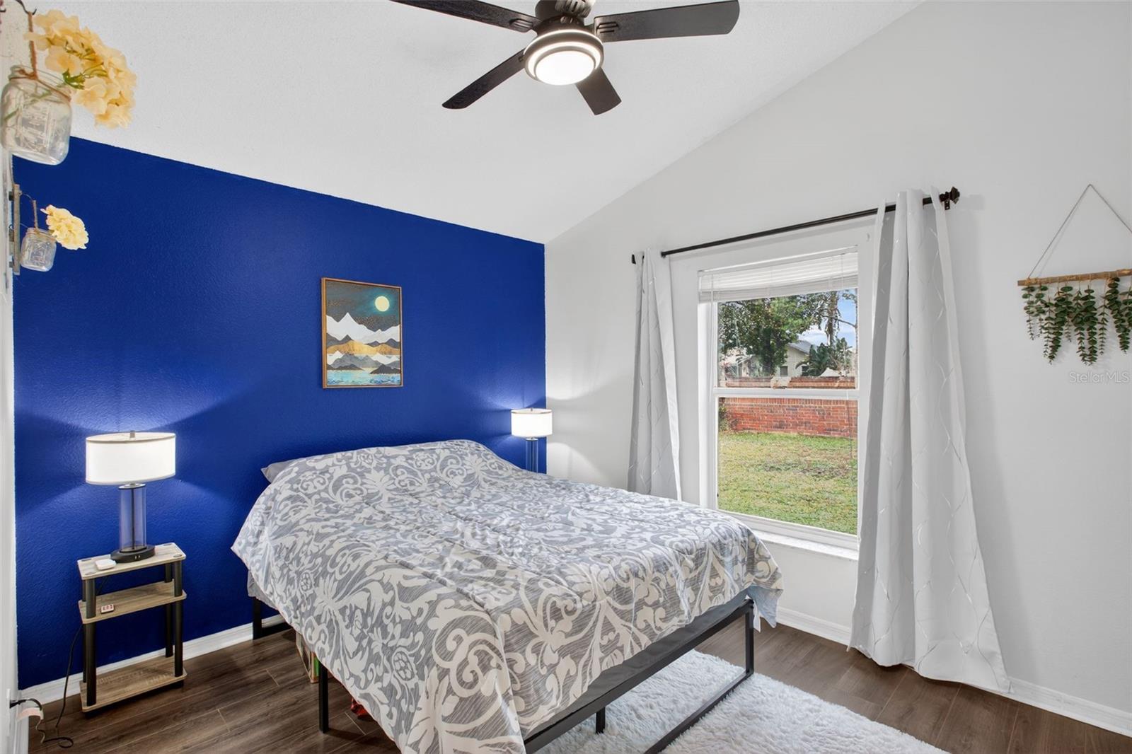 Image 32 of 47 For 212 Lytton Circle