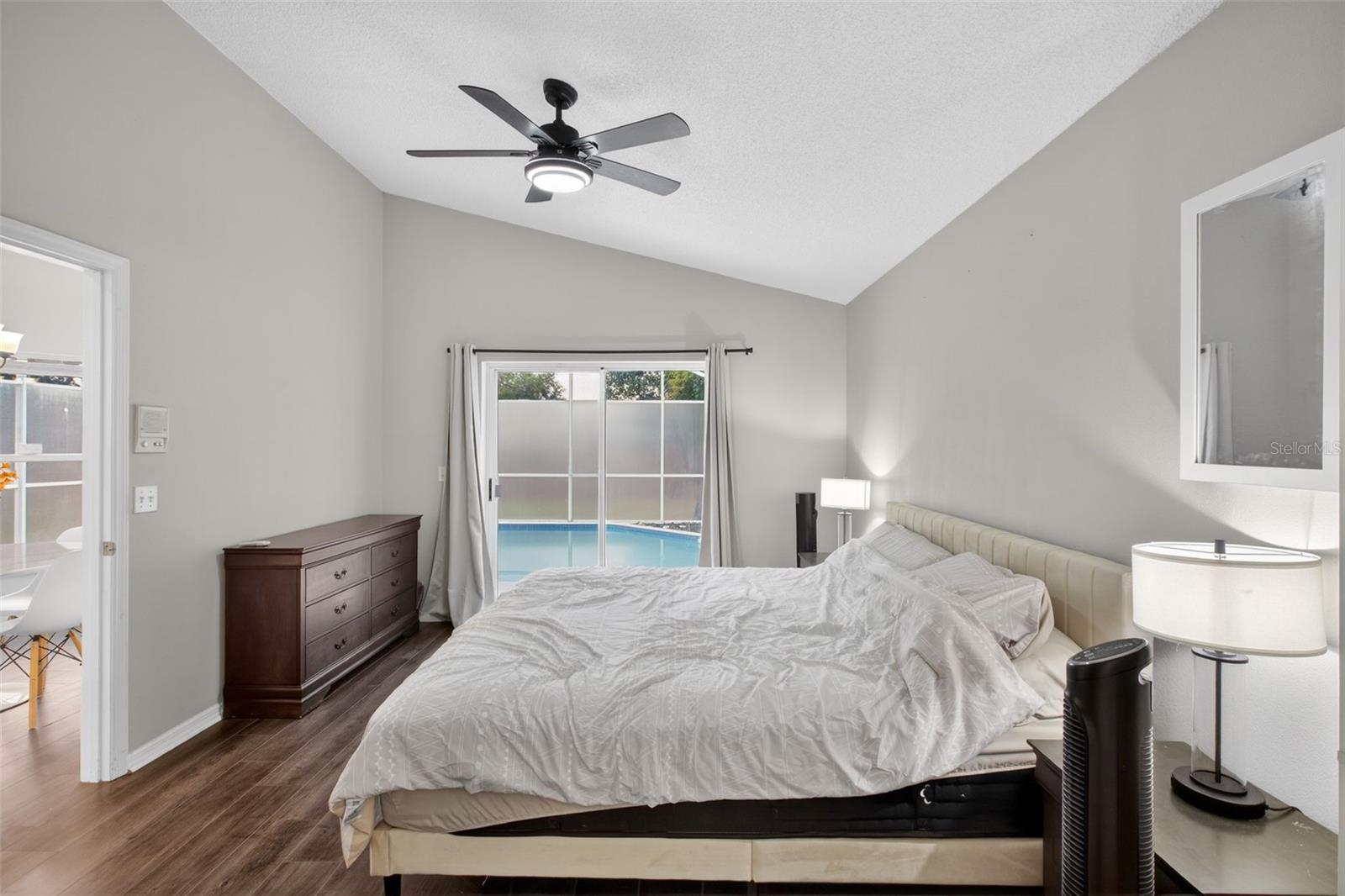 Image 36 of 47 For 212 Lytton Circle