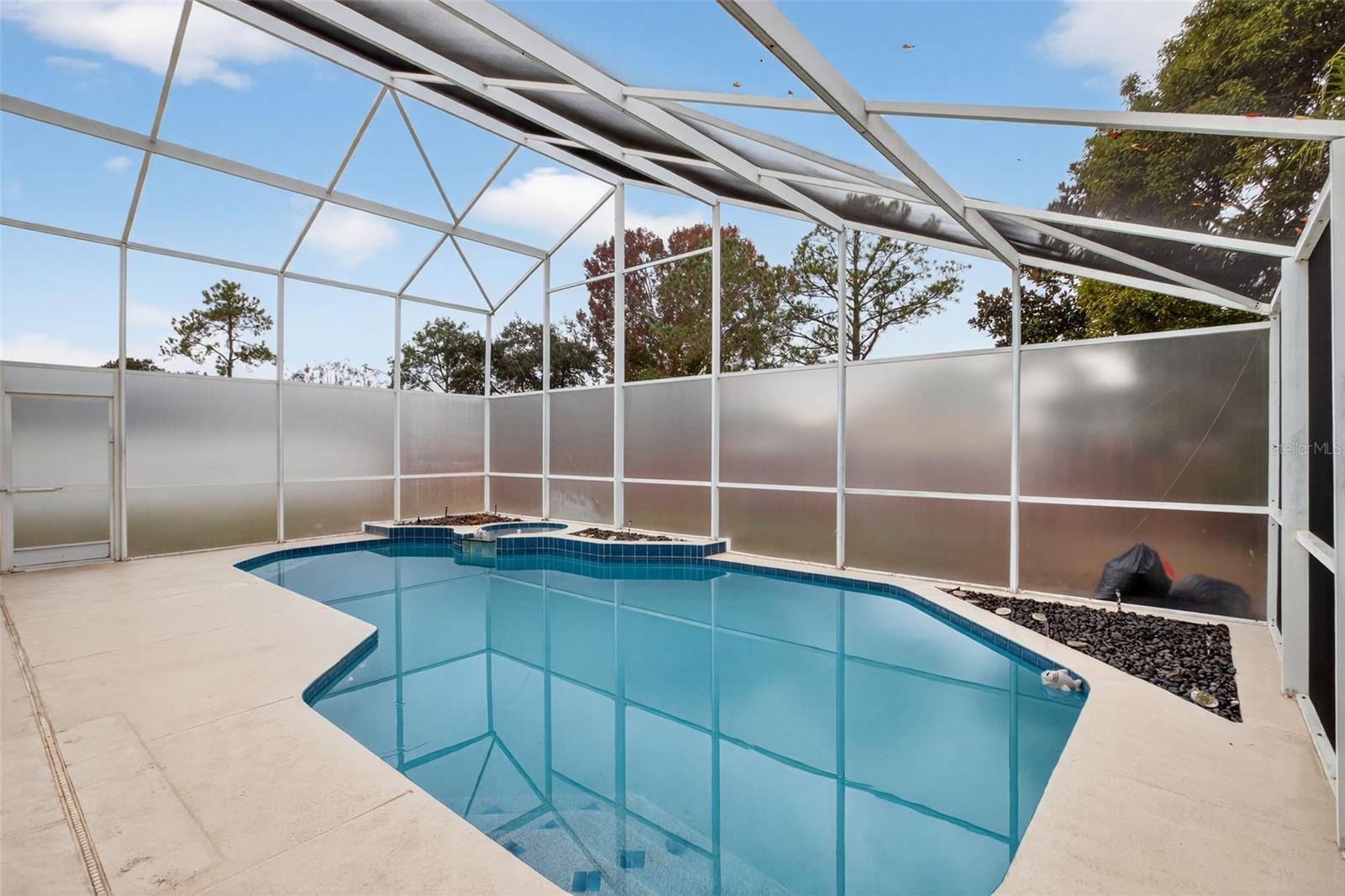 Image 41 of 47 For 212 Lytton Circle