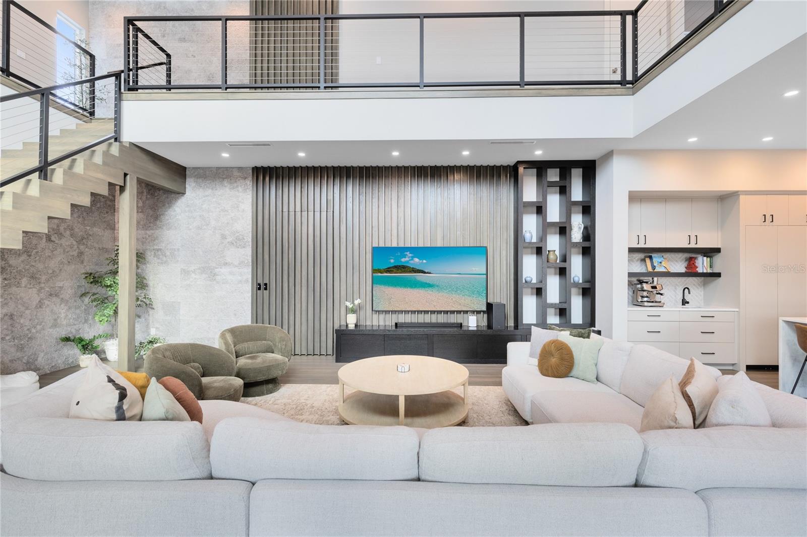 Image 14 of 82 For 9392 Dugard Court