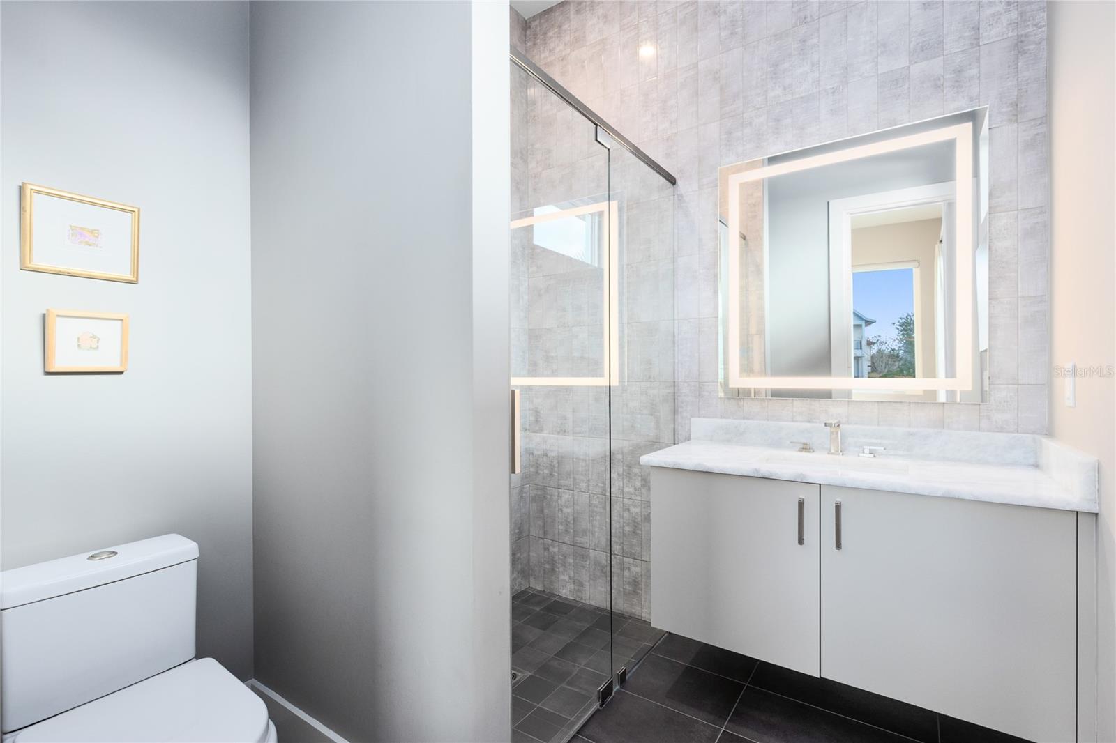 Image 25 of 82 For 9392 Dugard Court