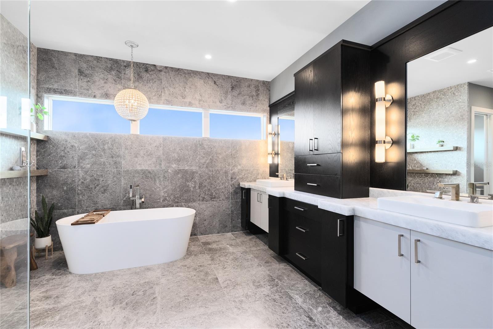 Image 34 of 82 For 9392 Dugard Court