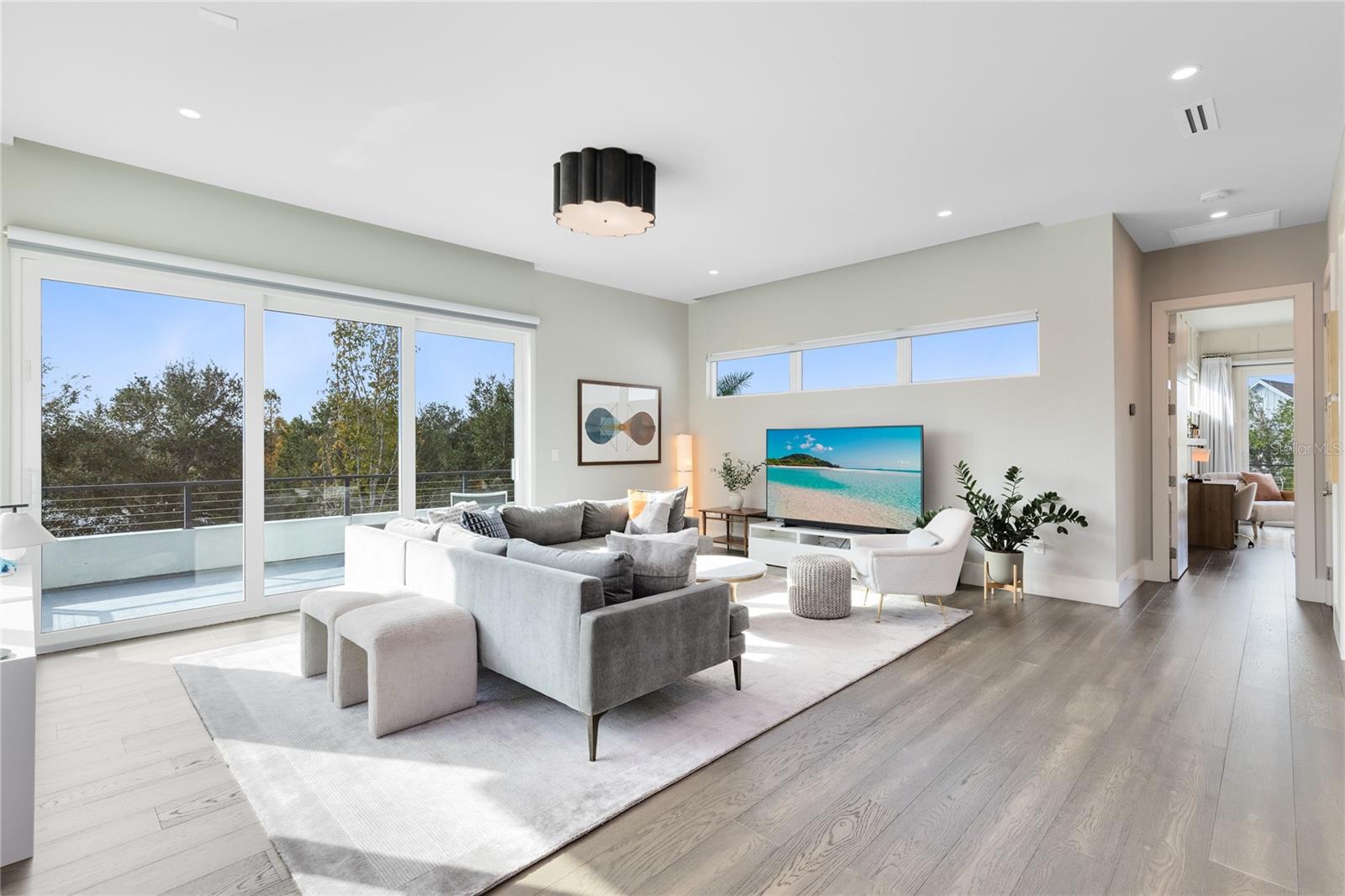 Image 41 of 82 For 9392 Dugard Court