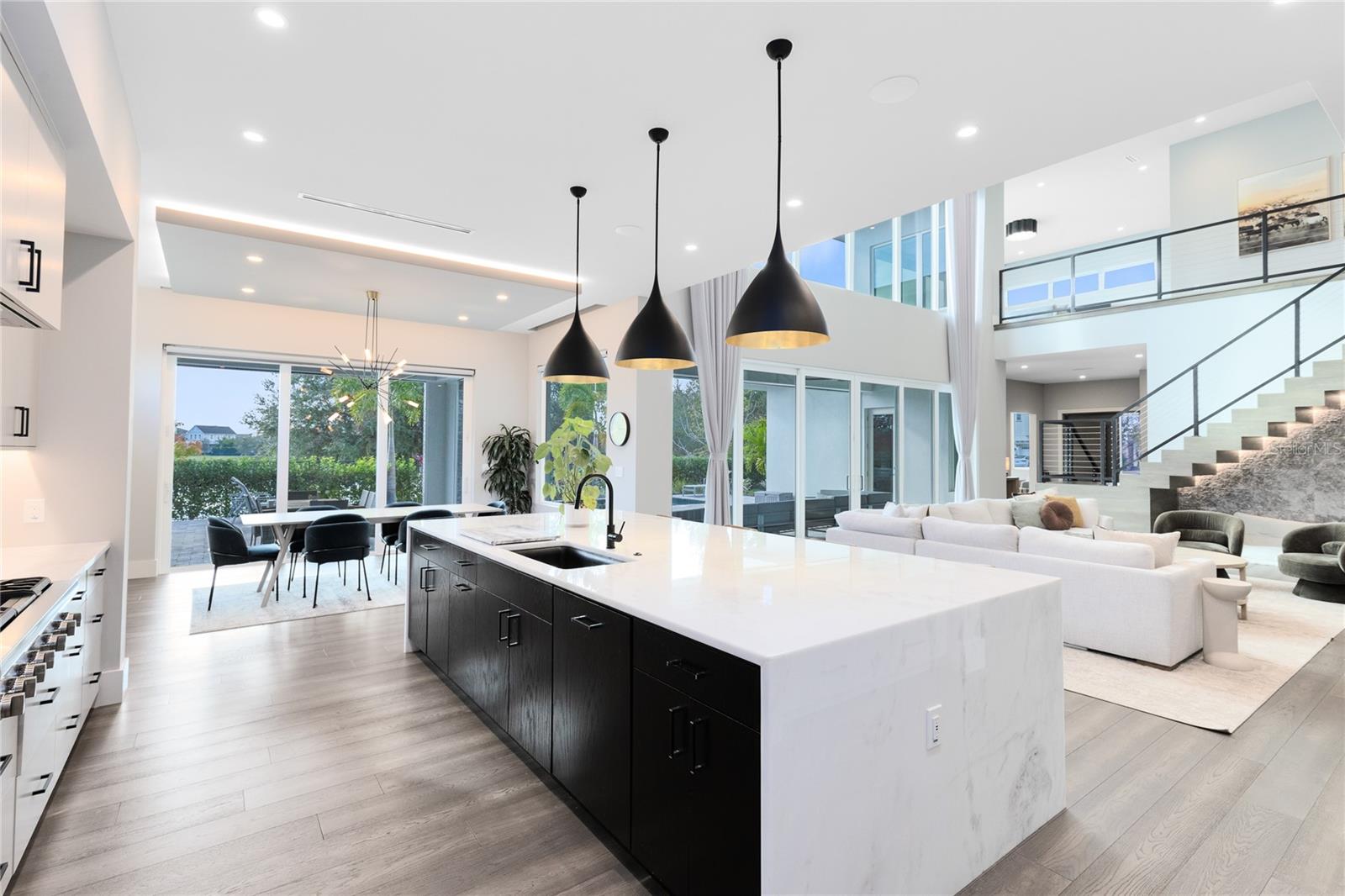 Image 7 of 82 For 9392 Dugard Court