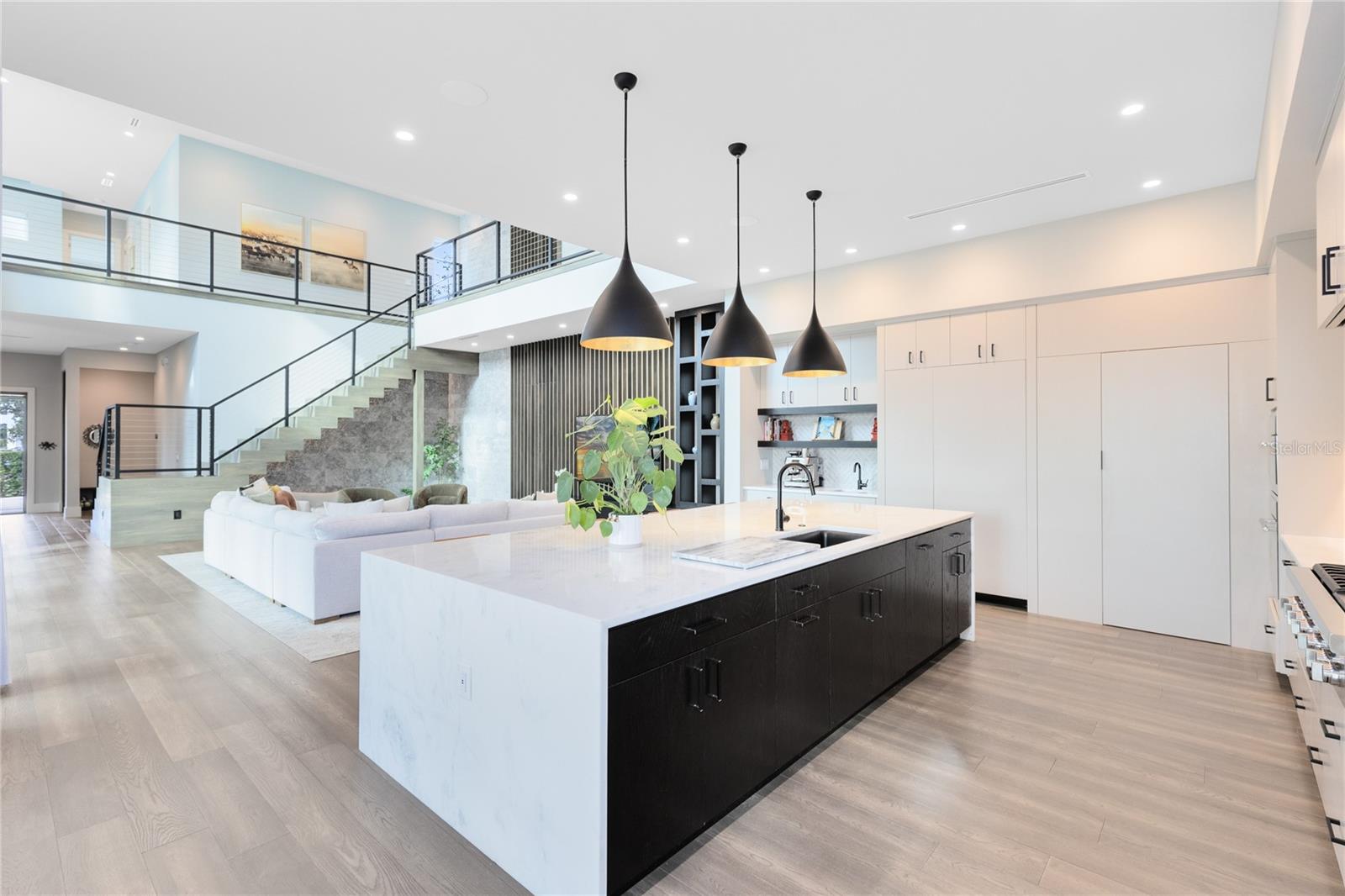 Image 8 of 82 For 9392 Dugard Court