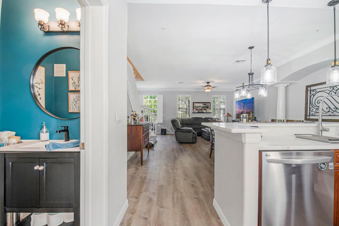 Image 20 of 59 For 4500 Virginia Drive