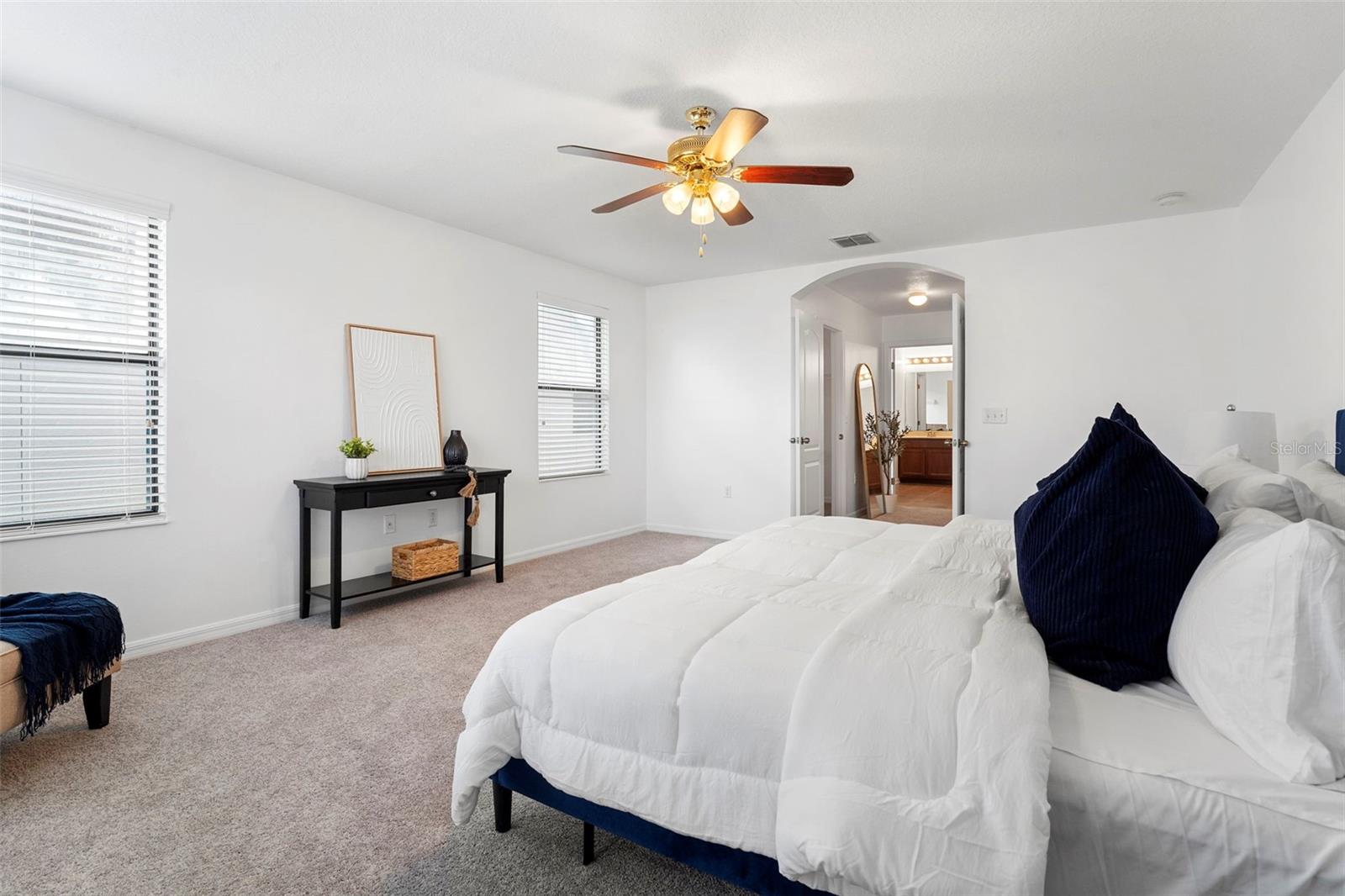 Image 13 of 29 For 10124 Tierra Bella Drive