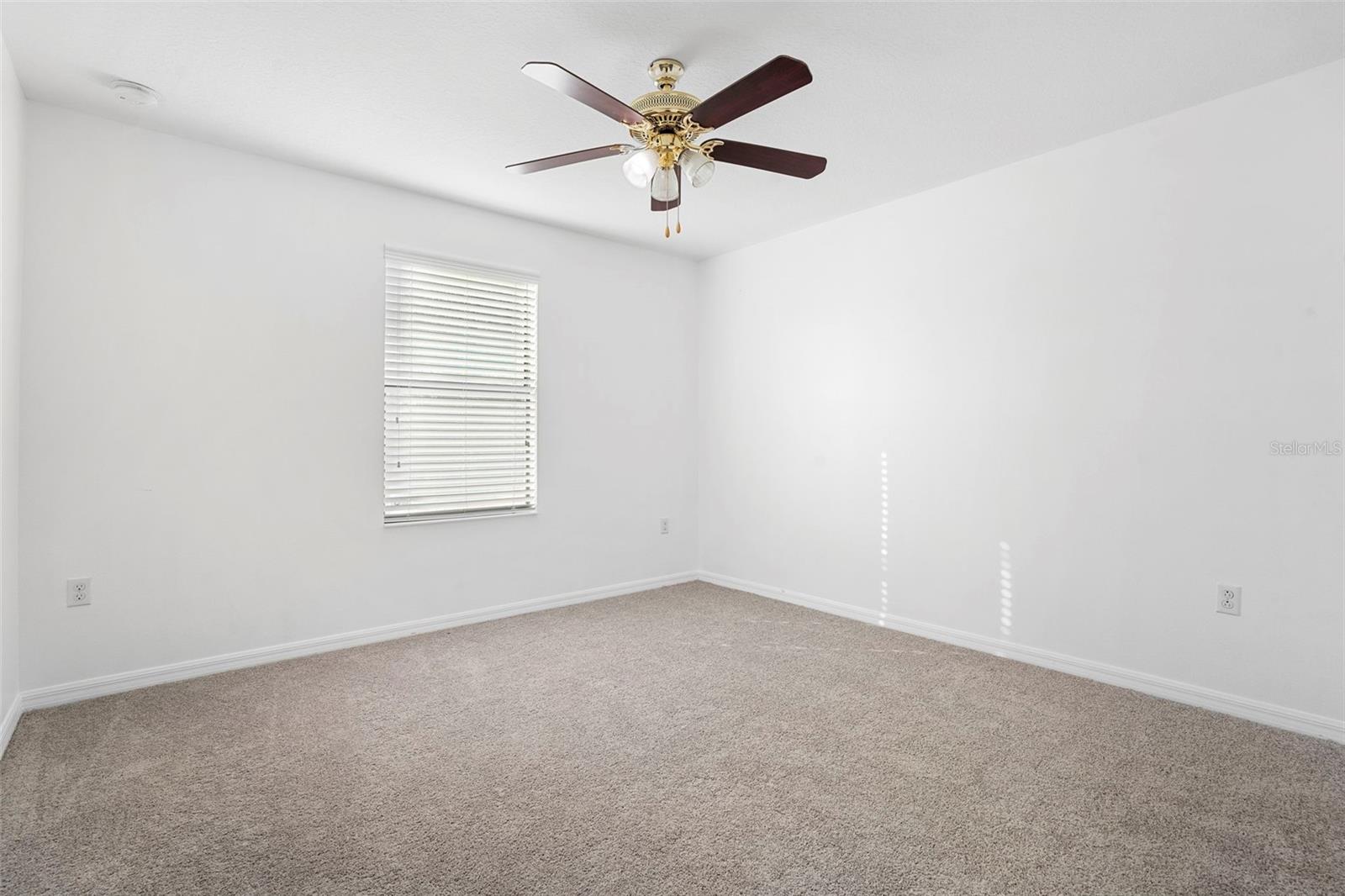 Image 16 of 29 For 10124 Tierra Bella Drive