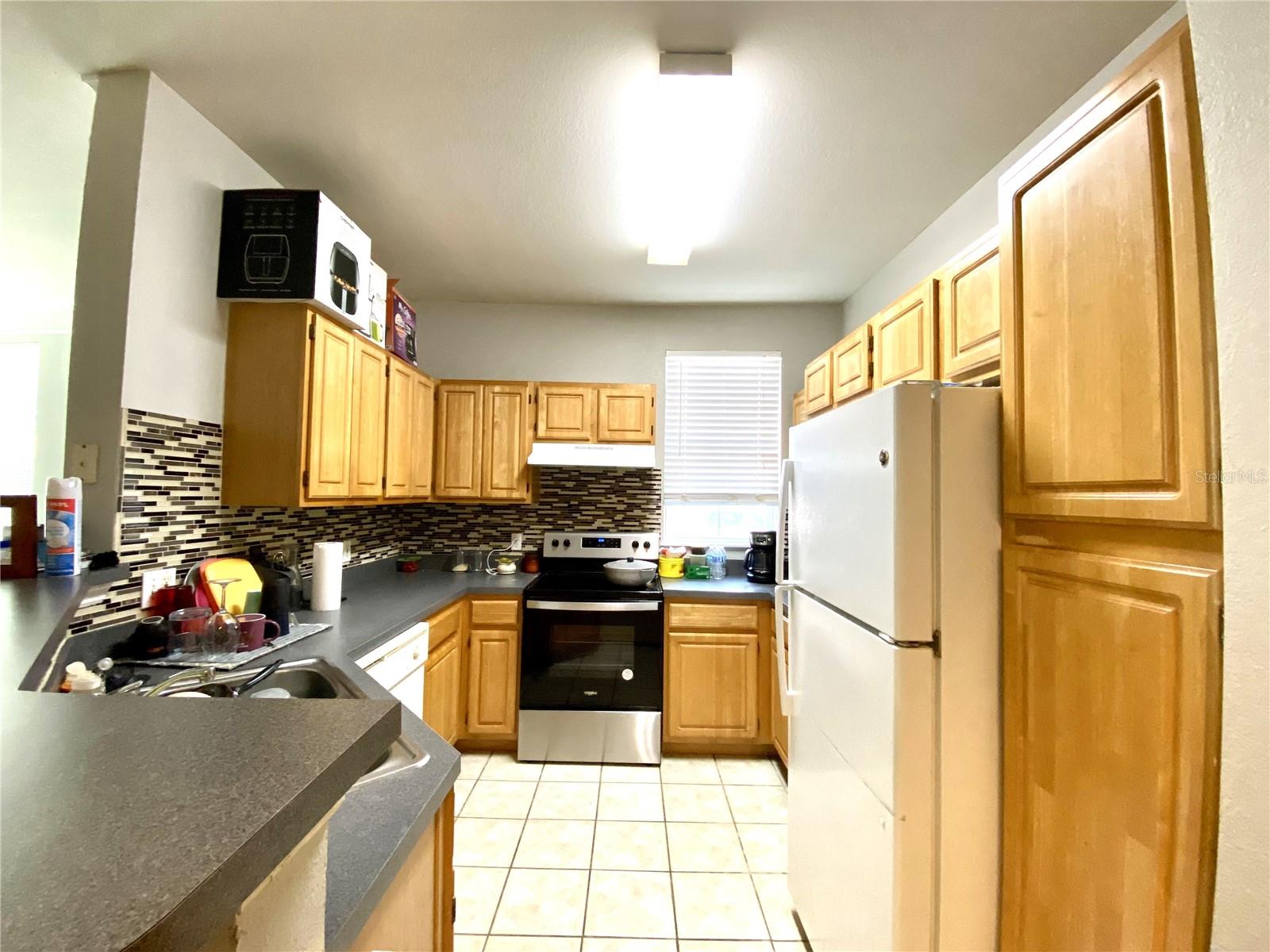 Image 4 of 12 For 3432 Westchester Square Boulevard 104