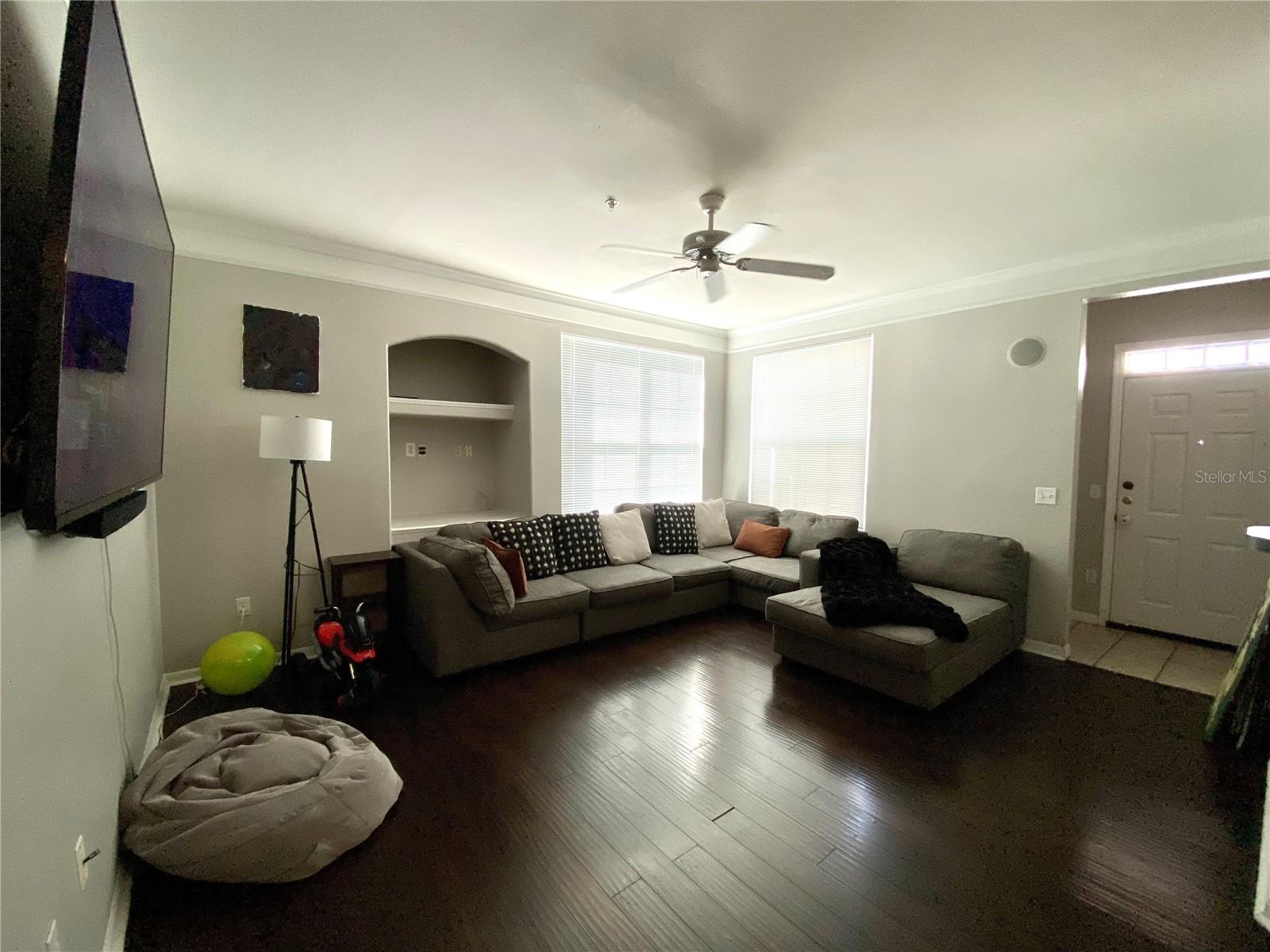 Image 5 of 12 For 3432 Westchester Square Boulevard 104