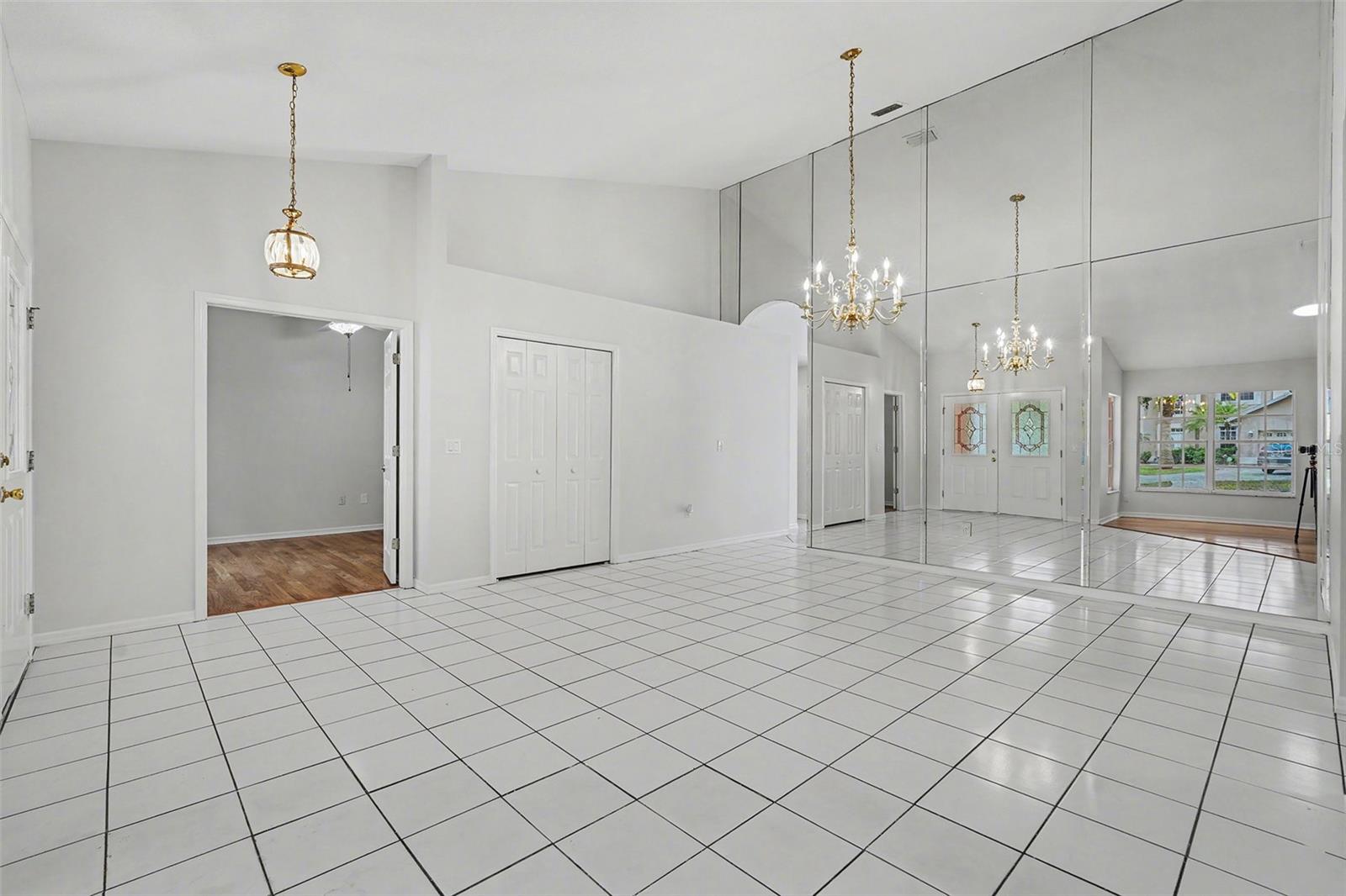 Image 4 of 25 For 4814 Tannery Avenue