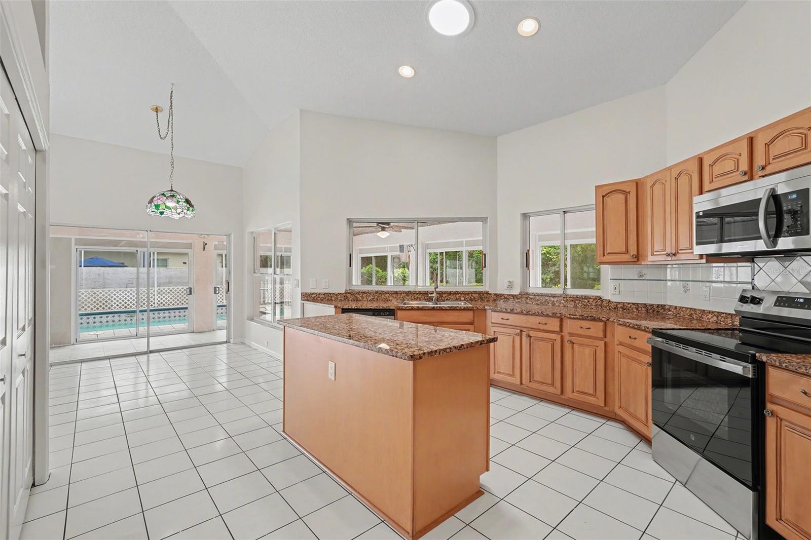 Image 8 of 25 For 4814 Tannery Avenue