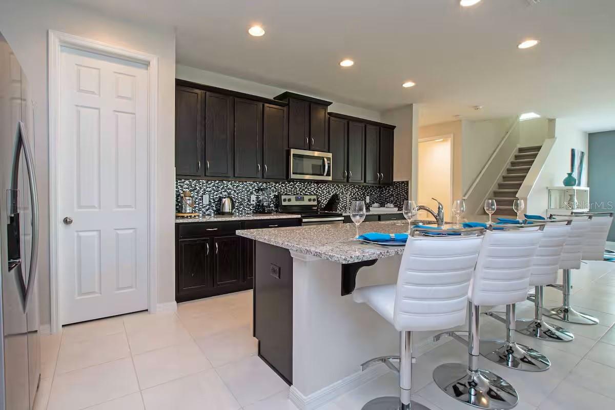 Image 5 of 50 For 9015 Sunshine Ridge Loop