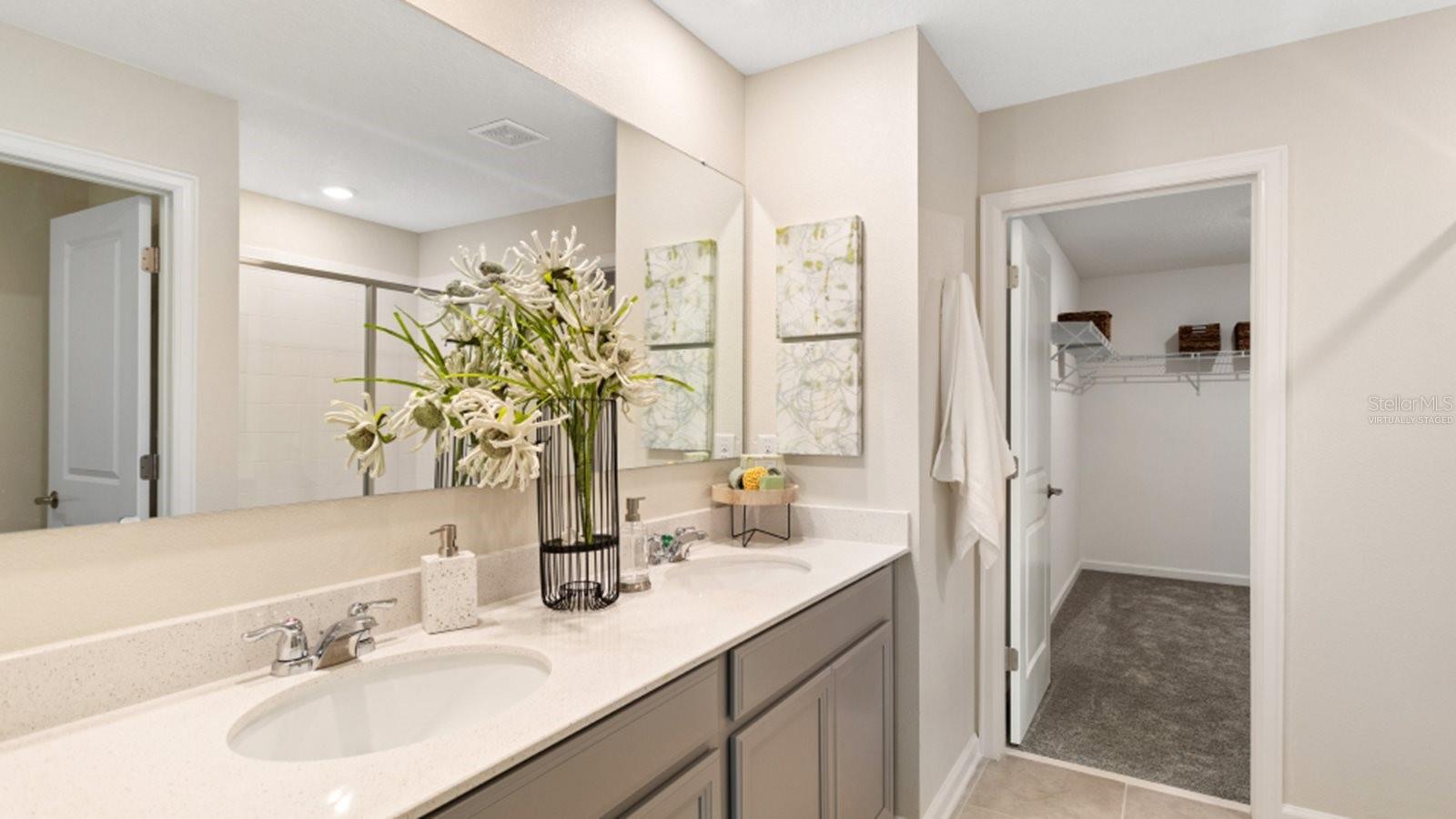 Image 12 of 16 For 4615 Golden Knight Boulevard