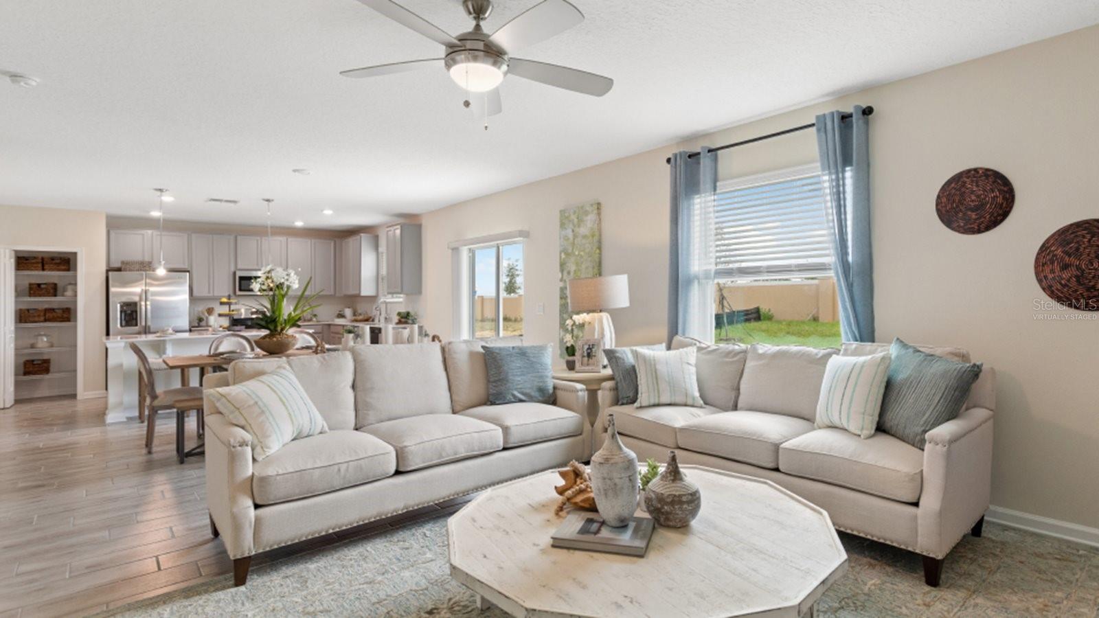 Image 5 of 16 For 4615 Golden Knight Boulevard