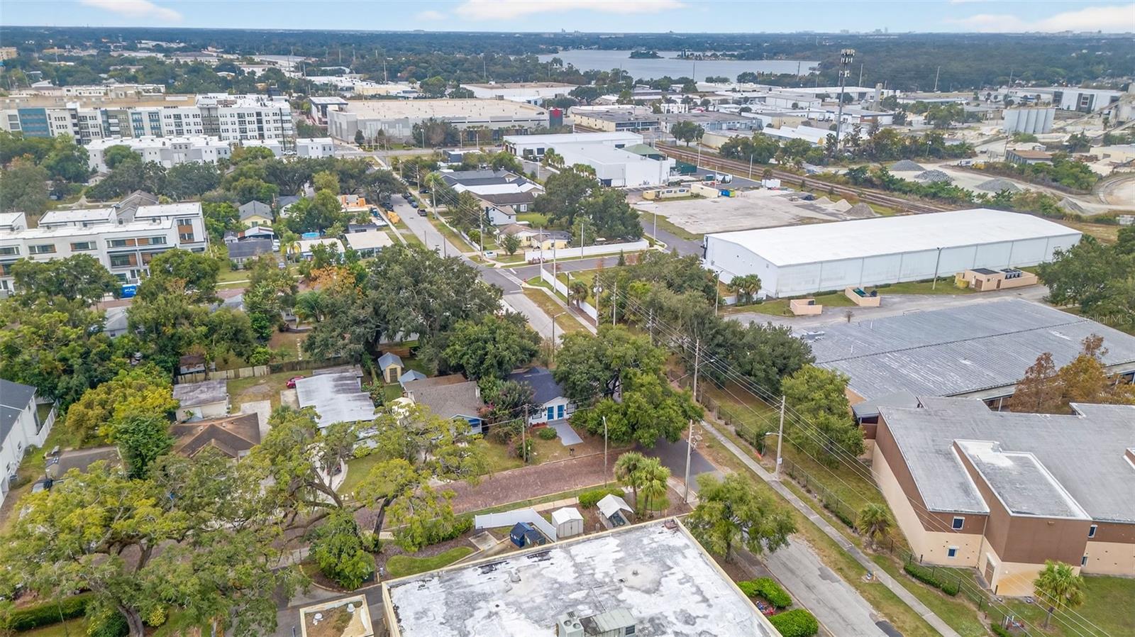 Image 79 of 87 For 98 Esther Street