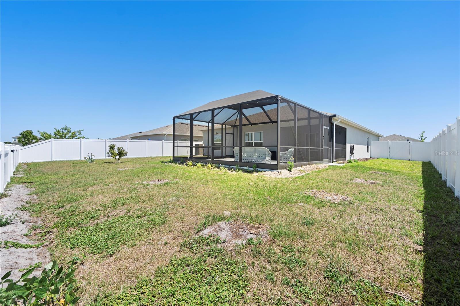 Image 19 of 31 For 236 Aquamarine Lane