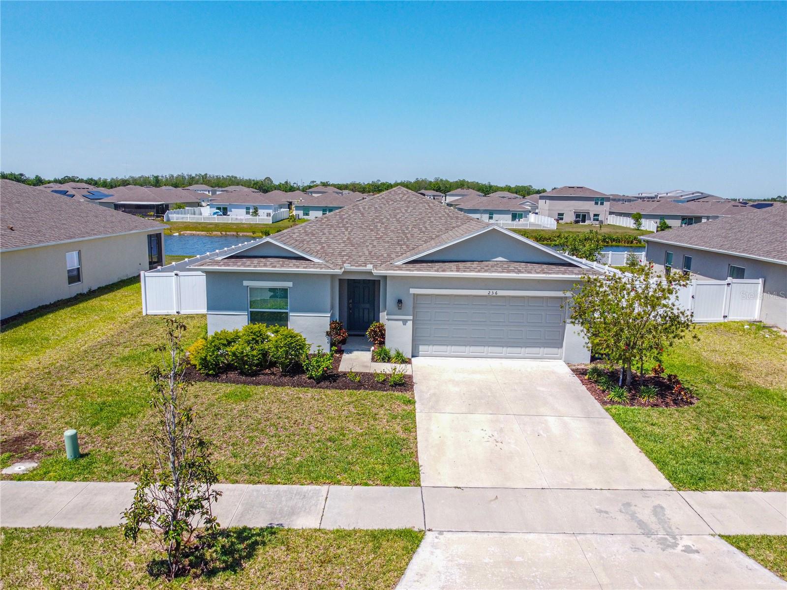 Image 22 of 31 For 236 Aquamarine Lane