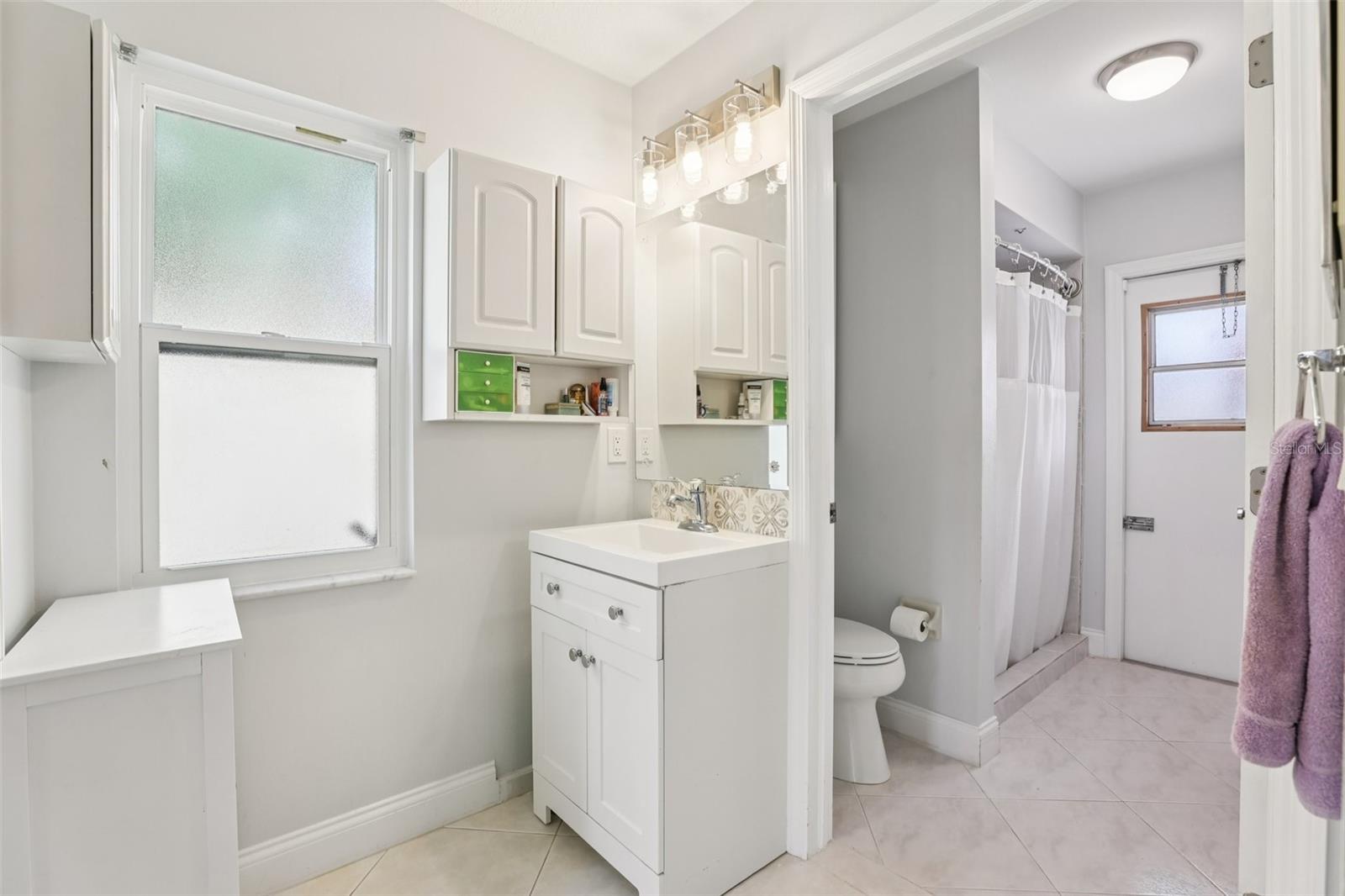 Image 26 of 40 For 8203 Andalucia Court