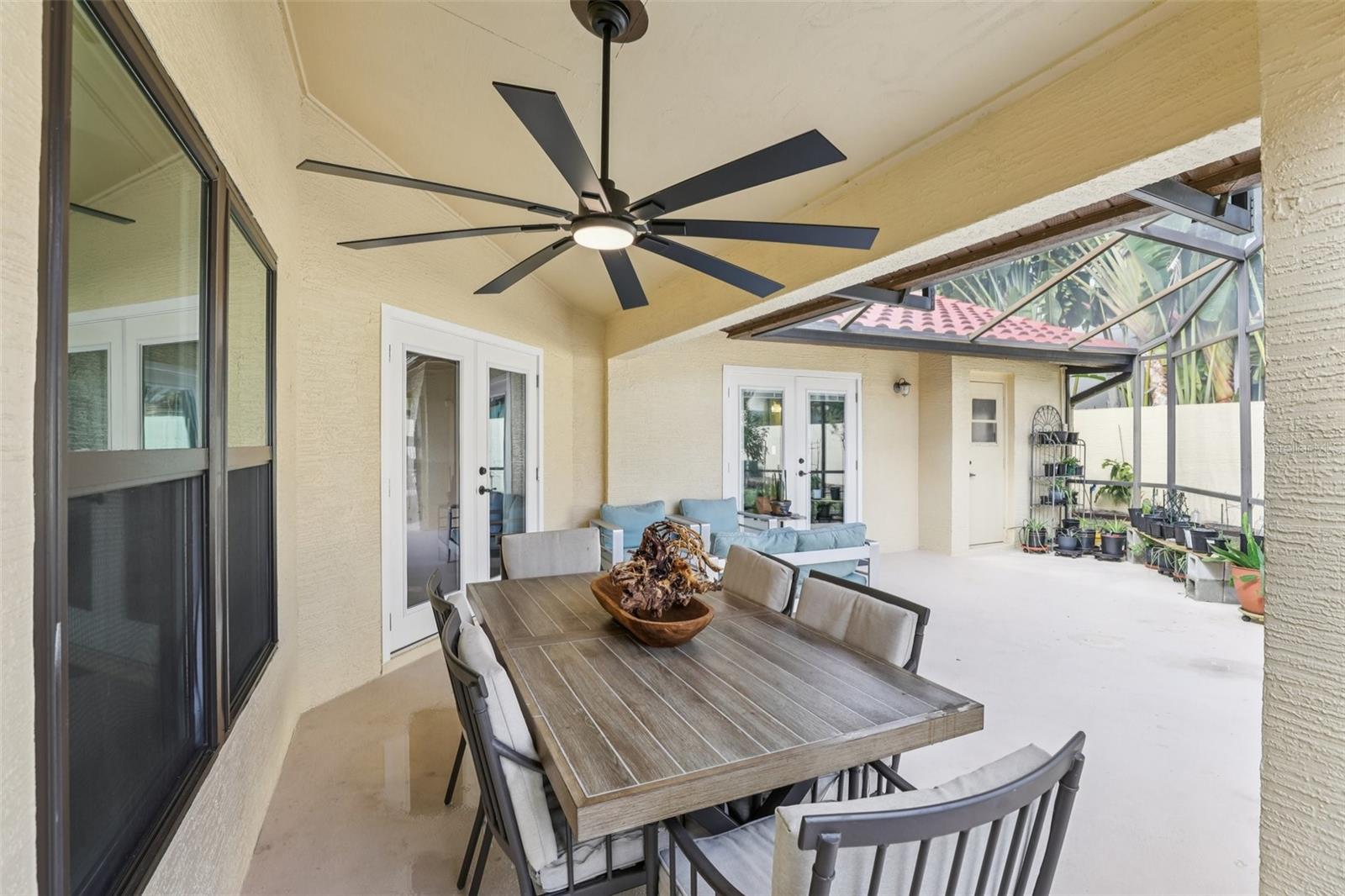 Image 32 of 40 For 8203 Andalucia Court