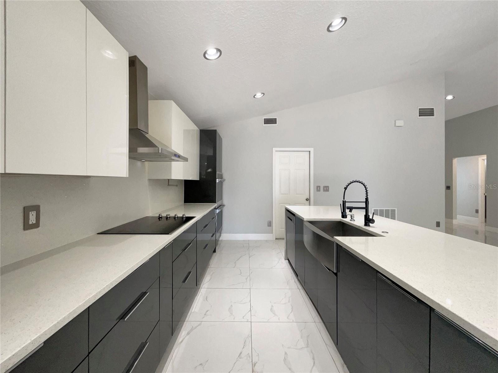 Image 10 of 22 For 1009 Brayton Lane