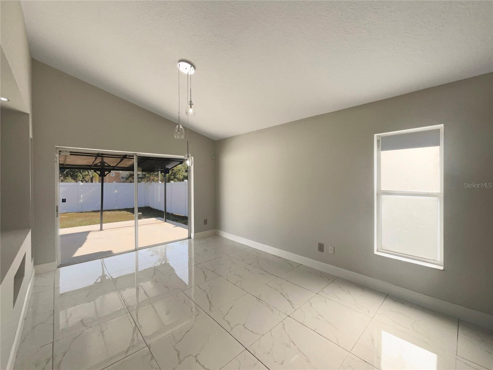 Image 12 of 22 For 1009 Brayton Lane