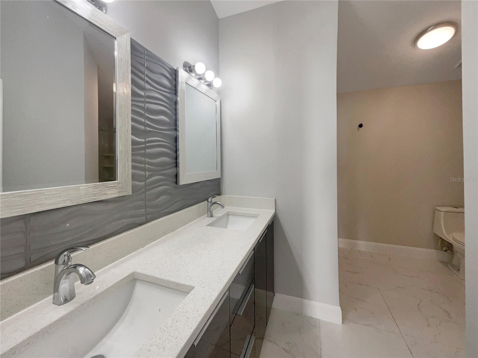 Image 14 of 22 For 1009 Brayton Lane